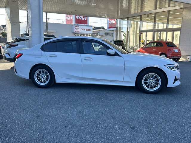 ＢＭＷ ３２０ｉ