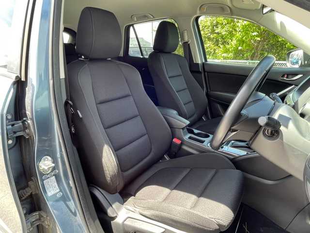 マツダ ＣＸ－５ XD プロアクティブ 栃木県 2015(平27)年 9.2万km ブルーリフレックスマイカ 株)IDOMが運営する【じしゃロン小山店】の自社ローン専用車両になります。こちらは現金またはオートローンご利用時の価格です。自社ローンご希望の方は別途その旨お申付け下さい//禁煙車/純正フルセグナビ/（CD/DVD/AM/FMラジオ）/(Bluetooth)/スマートキー/プッシュスタート/バックカメラ/ＥＴＣ/ブラインドスポットモニター/スマートブレーキサポート/スマートシティブレーキサポート/車線逸脱警報/レーンキープアシスト/コーナーセンサー/ステアリングリモコン/電動格納ドアミラー/パワーウインドウ/オートライト/自動防眩ミラー