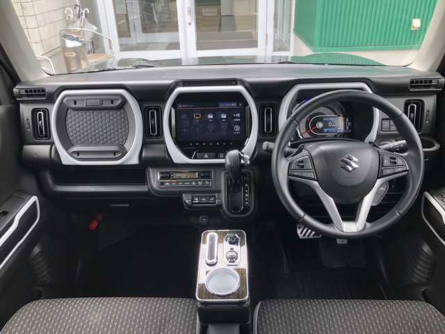 スズキ ハスラー HYBRID X ターボ 愛媛県 2021(令3)年 2.6万km クールカーキPM 4WD/メーカーオプションナビ/・CD/DVD/フルセグTV/・Bluetooth/USB/iPod/全方位カメラ/・バックカメラ/衝突軽減ブレーキ/レーンキープアシスト/レーダークルーズコントロール/コーナーセンサー/ダウンヒルアシスト/ETC2.0/前方ドライブレコーダー/前座席シートヒーター/パドルシフト/LEDオートライト/プッシュスタート/アイドリングストップ/ISOFIX