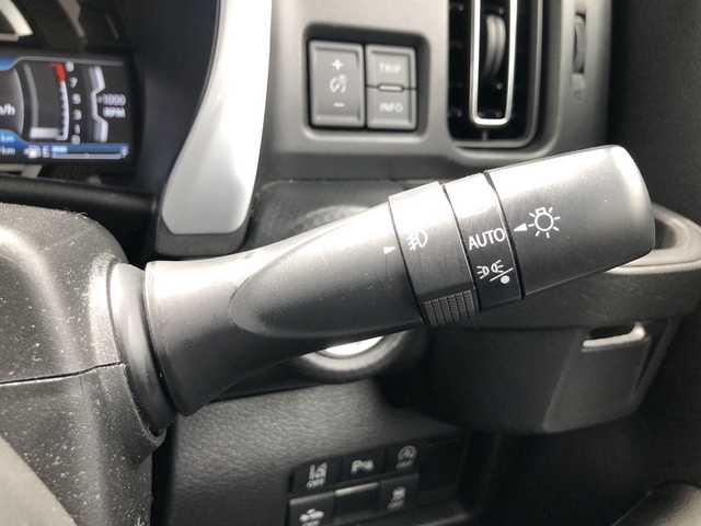 スズキ ハスラー HYBRID X ターボ 愛媛県 2021(令3)年 2.6万km クールカーキPM 4WD/メーカーオプションナビ/・CD/DVD/フルセグTV/・Bluetooth/USB/iPod/全方位カメラ/・バックカメラ/衝突軽減ブレーキ/レーンキープアシスト/レーダークルーズコントロール/コーナーセンサー/ダウンヒルアシスト/ETC2.0/前方ドライブレコーダー/前座席シートヒーター/パドルシフト/LEDオートライト/プッシュスタート/アイドリングストップ/ISOFIX