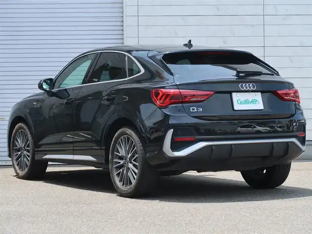 アウディ Ｑ３ SB 35TFSI Sライン 石川県 2021(令3)年 1.8万km ミトスブラックメタリック スマートキー/プッシュスタート/オートライト/LEDライト/Rフォグランプ/純正メモリーナビゲーション/Bluetooth/ビルトインETC2.0/全方位カメラ/電動シート/シートヒーター/ハーフレザー/パワーバックドア/衝突軽減装置/レーンアシスト/ブラインドスポットモニター/クルーズコントロール/純正ドライブレコーダー（前後）/ルーフレール