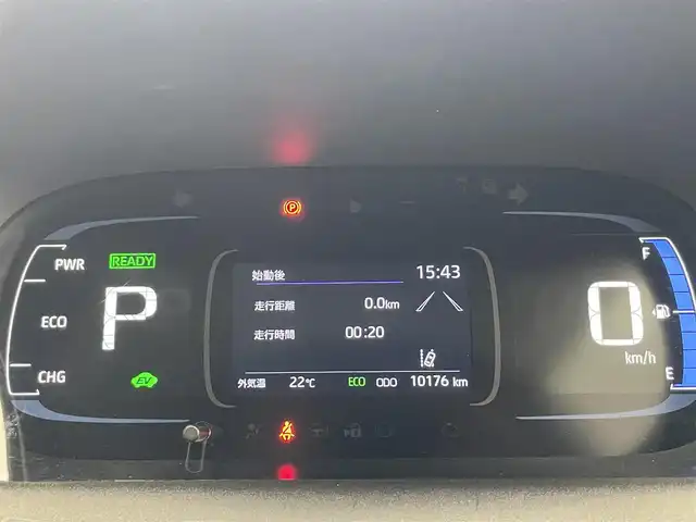 トヨタ アクア G 愛知県 2023(令5)年 1.1万km プラチナホワイトパールマイカ 純正１０．５型ディスプレイ　ミラキャスト対応　スマホ連動　バックカメラ　ＥＴＣ　ＬＥＤオートライト　セーフティセンス　衝突軽減　追従クルコン　車線逸脱　誤発進防止　ＡＣ１００Ｖ　コーナーセンサー　禁煙