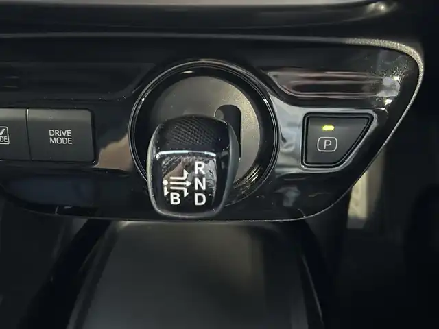 トヨタ プリウス S ツーリングセレ ブラックED 愛知県 2022(令4)年 1.9万km プレシャスブラックパール RSA/LTA/SET/RCTA/パーキングサポートブレーキ/社外エアロ（AIMGAIN）/HDMI/プリクラッシュセーフティ/BSM/ふらつき検知/EVモード/DRIVEモード/クリアランスソナー/ワンオーナー/フルセグテレビ/バックカメラ/クルーズコントロール/ドアバイザー/プッシュスタート/ETC/ナノイー
