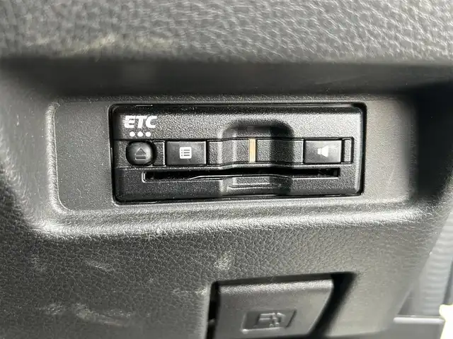 スズキ スペーシア カスタム HYBRID XS 栃木県 2022(令4)年 4.2万km ピュアホワイトパール/ブラック2トーン スズキセーフティサポート/純正メモリナビ/フルセグTV/DVD/Bluetooth/USB/バックカメラ/ETC/レーダークルーズコントロール/両側パワースライドドア/コーナーセンサー/ハーフレザーシート/シートヒーター/ヘッドアップディスプレイ/LEDオートライト/フォグランプ/リアサーキュレーター/ロールサンシェード