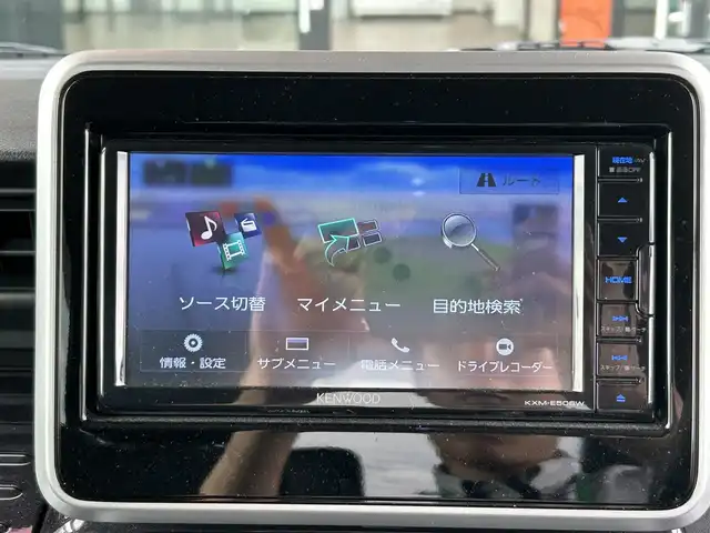 スズキ スペーシア カスタム HYBRID XS 栃木県 2022(令4)年 4.2万km ピュアホワイトパール/ブラック2トーン スズキセーフティサポート/純正メモリナビ/フルセグTV/DVD/Bluetooth/USB/バックカメラ/ETC/レーダークルーズコントロール/両側パワースライドドア/コーナーセンサー/ハーフレザーシート/シートヒーター/ヘッドアップディスプレイ/LEDオートライト/フォグランプ/リアサーキュレーター/ロールサンシェード