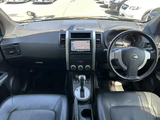 日産 エクストレイル 20X 道東・釧路十勝 2012(平24)年 10.8万km ダイヤモンドブラック 4WD/純正ナビ/(AM FM CD DVD BT TV)/バックカメラ/シートヒーター /ETC/HID/オートライト/スマートキー/ドアバイザー/フロアマット/革巻きステアリング