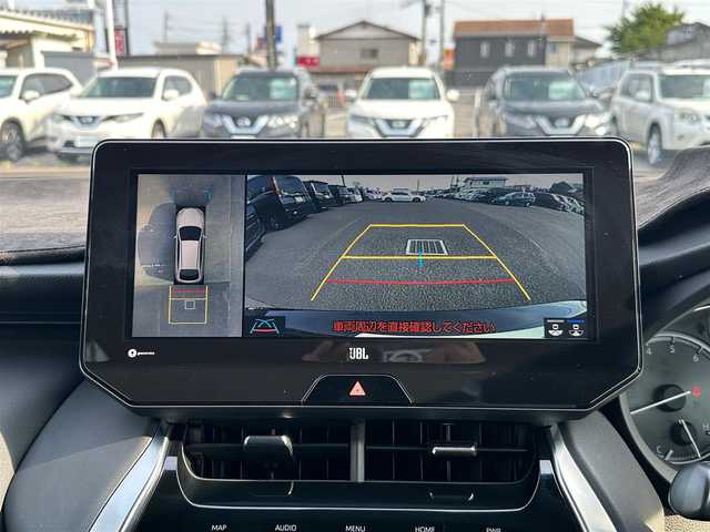 トヨタ ハリアー Z レザーパッケージ 宮城県 2022(令4)年 3.6万km ブラック パノラミックビューモニター/＝＝＝/セーフティセンス/・プリクラッシュセーフティ/・レーントレーシングアシスト/・レーダークルーズコントロール/・アダプティブハイビームシステム/・ロードサインアシスト/ブラインドスポットモニター/パーキングサポートブレーキ（前後方静止物/後方接近車両）/デジタルインナー/ヘッドアップディスプレイ/TコネクトSDナビゲーションシステム/・12.3インチディスプレイ/・ナビ/・地デジTV/・AM/FMラジオ/・入力用USB端子/・AppleCarPlay/AndroidAuto/・ETC2.0/ドライブレコーダー/ハンズフリーパワーバックドア/レザーシート/前席パワーシート（運転席メモリー機能付）/シートヒーター／ベンチレーション/革巻きステアリング/ステアリングヒーター/スマートキー＆プッシュスタート/電動パーキングブレーキ/ブレーキホールド/LEDヘッドランプ/フォグランプ/オートライト/電動格納ミラー/純正19インチAW/フロアマット/トノカバー/W/サイド/カーテンエアバッグ