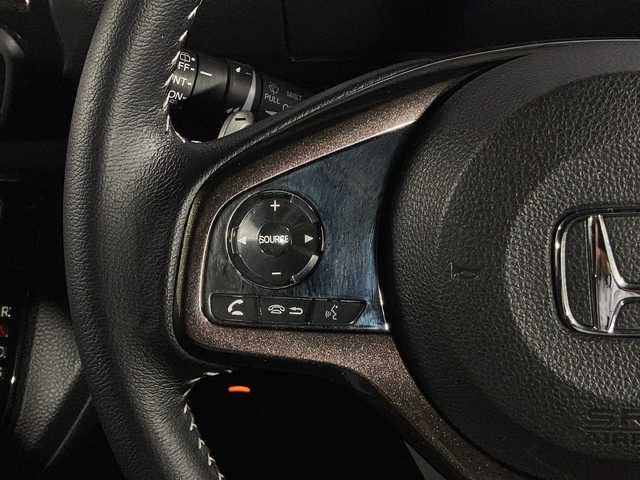 ホンダ Ｎ ＢＯＸ カスタム G L ターボ ホンダセンシング 沖縄県 2018(平30)年 6.8万km プレミアムグラマラスブロンズP 県外仕入れ/両側パワースライドドア/ホンダセンシング/・衝突軽減ブレーキ（CMBS）/・誤発進抑制機能/・路外逸脱抑制機能/・アダプティブクルーズコントロール（ACC）/・車線維持支援システム（LKAS）/社外ナビ/（フルセグTV/CD/DVD/BT）/バックカメラ/パドルシフト/ハーフレザーシート/ビルドインETC/コーナーセンサー/前方ドライブレコーダー/オートライト/スマートキー
