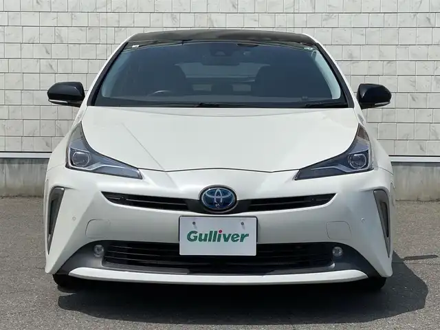 トヨタ プリウス Sツーリングセレクション 岐阜県 2019(令1)年 3.9万km ホワイトパールクリスタルシャイン 純正SDナビ//bluetooth/CD/DVD/フルセグTV/純正ドライブレコーダー/バックカメラ/レザーシート/ビルトインETC/シートヒーター/追従式クルーズコントロール/純正17インチアルミホイール/オートライト/スペアキー/取扱説明書/保証書