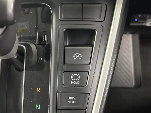 トヨタ ノア ハイブリッド Z 埼玉県 2022(令4)年 2.8万km アティチュードブラックマイカ ナビ/  AM/FM/TV/BT/USB/CD/DVD/HDMI/両側パワースライドドア/左側電動ステップ/レーダークルーズコントロール/レーンキープアシスト/コーナーセンサー/横滑り防止措置/オートマッチクハイビーム/ブラインドスポットモニター/プロアクティブドライビングアシスト/ドライブモード/EVモード/純正フロアマット/革巻きステアリング/シートヒーター
