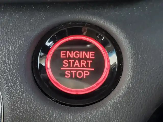 ホンダ オデッセイ アブソルート EX 東京都 2022(令4)年 2.5万km プレミアムスパークルブラックパール Honda SENSING/・衝突軽減ブレーキ/・誤発進抑制機能/・標識認識機能/・路外逸脱抑制機能/・車線維持支援システム/・先行車発進お知らせ機能/・アダプティブクルーズコントロール/・オートハイビーム/・ブラインドスポットインフォメーション/・マルチビューカメラシステム/・スマートパーキングアシストシステム/プッシュスタート/アイドリングストップ/パドルシフト/純正ナビ/フルセグTV/ビルトインETC2.0/ドライブレコーダー/GPSレーダー/両側パワースライドドア/パワーテールゲート/レザー調シートカバー/シートヒーター/オットマン/LEDヘッドライト/ドアバイザー/18インチ純正アルミホイール