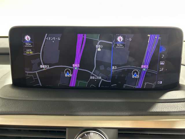 レクサス ＲＸ 450h バージョンL 福岡県 2022(令4)年 2.8万km グラファイトブラックガラスフレーク パノラマルーフ/純正12.3インチナビ/・CD/DVD/BT/フルセグ/・パノラミックビューモニター/レクサスセーフティシステム+/クリアランスソナー/ブラインドスポットモニター/茶革シート/・パワーシート（D/N)/・シートヒーター（全席）/・ベンチレーション（D/N）/ヘッドアップディスプレイ/パワーバックドア/AC100V/置くだけ充電/ETC2.0/ドライブレコーダー前後/ウッドコンビハンドル/・ステアリングリモコン/・パドルシフト/後席シェード/トノカバー/LEDヘッドライト/・オートライト/・フォグランプ/純正２０インチアルミホイール