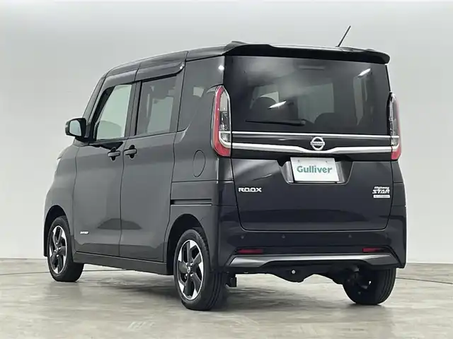 日産 ルークス ハイウェイスター X 福島県 2022(令4)年 1万km ブラック 360°セーフティアシスト/・衝突被害軽減ブレーキ/・車線逸脱警報装置/・踏み間違い防止装置/・車線逸脱防止支援/・先行車発進お知らせ/・オートマチックハイビーム/社外7インチナビ/・型番：MDV-D207/・SD/AUX/USB/CD/・バックカメラ/・アラウンドビュー/片側パワースライドドア（左）/アイドリングストップ/ステアリングリモコン/ベンチシート/・D+N席シートヒーター/プッシュスタート/・スマートキー/・スペアキー1本/電動格納ミラー/・ウィンカーミラー/・オートミラー/前後コーナーセンサー/LEDヘッドライト/・フォグランプ/・オートライト/純正14インチAW/リアロールサンシェード