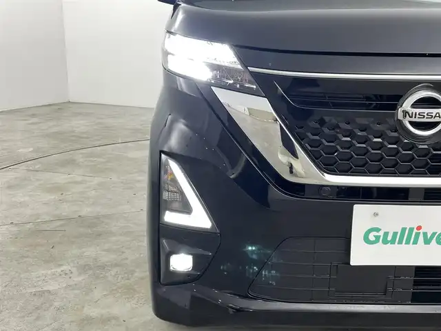 日産 ルークス ハイウェイスター X 福島県 2022(令4)年 1万km ブラック 360°セーフティアシスト/・衝突被害軽減ブレーキ/・車線逸脱警報装置/・踏み間違い防止装置/・車線逸脱防止支援/・先行車発進お知らせ/・オートマチックハイビーム/社外7インチナビ/・型番：MDV-D207/・SD/AUX/USB/CD/・バックカメラ/・アラウンドビュー/片側パワースライドドア（左）/アイドリングストップ/ステアリングリモコン/ベンチシート/・D+N席シートヒーター/プッシュスタート/・スマートキー/・スペアキー1本/電動格納ミラー/・ウィンカーミラー/・オートミラー/前後コーナーセンサー/LEDヘッドライト/・フォグランプ/・オートライト/純正14インチAW/リアロールサンシェード