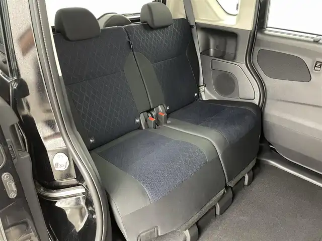 日産 ルークス ハイウェイスター X 福島県 2022(令4)年 1万km ブラック 360°セーフティアシスト/・衝突被害軽減ブレーキ/・車線逸脱警報装置/・踏み間違い防止装置/・車線逸脱防止支援/・先行車発進お知らせ/・オートマチックハイビーム/社外7インチナビ/・型番：MDV-D207/・SD/AUX/USB/CD/・バックカメラ/・アラウンドビュー/片側パワースライドドア（左）/アイドリングストップ/ステアリングリモコン/ベンチシート/・D+N席シートヒーター/プッシュスタート/・スマートキー/・スペアキー1本/電動格納ミラー/・ウィンカーミラー/・オートミラー/前後コーナーセンサー/LEDヘッドライト/・フォグランプ/・オートライト/純正14インチAW/リアロールサンシェード