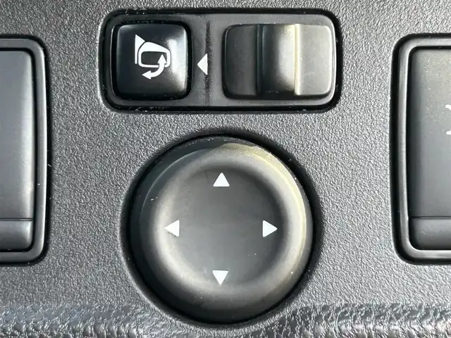 日産 ノート e－パワーニスモ S 兵庫県 2018(平30)年 6.2万km ブリリアントホワイトパール 純正SDナビ/フルセグテレビ/BTオーディオ/全方位カメラ/ETC/インテリジェントルームミラー/nismo専用シート/nismoフロアマット/純正16インチAW/LEDヘッドライト/フォグランプ/スマートキープッシュスタート