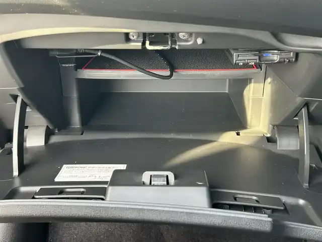 日産 ノート e－パワーニスモ S 兵庫県 2018(平30)年 6.2万km ブリリアントホワイトパール 純正SDナビ/フルセグテレビ/BTオーディオ/全方位カメラ/ETC/インテリジェントルームミラー/nismo専用シート/nismoフロアマット/純正16インチAW/LEDヘッドライト/フォグランプ/スマートキープッシュスタート