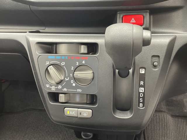 ダイハツ ミラ イース L 愛知県 2018(平30)年 4.1万km ホワイト オーディオ/ドライブレコーダー/CD/純正フロアマット/アイドリングストップ/リモコンキー