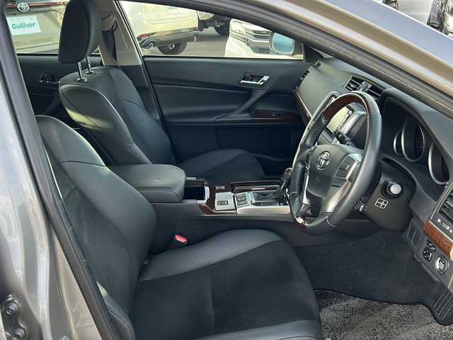 トヨタ マークＸ PREMIUM 茨城県 2015(平27)年 4.3万km アイスチタニウムマイカメタリック 社外SDナビ/　　BT/CD/DVD/フルセグ/バックカメラ/クルーズコントロール/パワーシート/シートヒーター/ハーフレザーシート/純正16インチアルミホイール/HIDオートライト/ドライブレコーダー/スマートキー/ETC