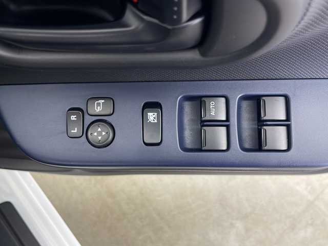 スズキ アルト L 秋田県 2024(令6)年 0.1万km スペリアホワイト ４WD/スズキセーフティサポート　/前席シートヒーター　/衝突被害軽減システム　/クリアランスソナー　/横滑り防止装置　/レーンキープアシスト　/アイドリングストップ　/ライトレベライザー　/純正フロアマット /リモコンキー/スペアキー有/コーナーセンサー/電格ミラー/取扱説明書/保証書