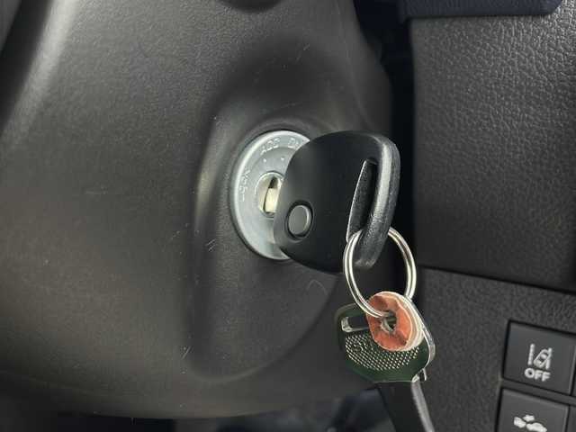 スズキ アルト L 秋田県 2024(令6)年 0.1万km スペリアホワイト ４WD/スズキセーフティサポート　/前席シートヒーター　/衝突被害軽減システム　/クリアランスソナー　/横滑り防止装置　/レーンキープアシスト　/アイドリングストップ　/ライトレベライザー　/純正フロアマット /リモコンキー/スペアキー有/コーナーセンサー/電格ミラー/取扱説明書/保証書