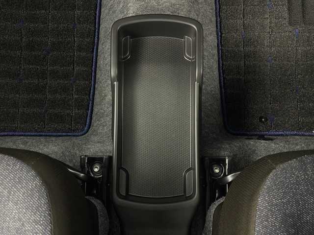 スズキ アルト L 秋田県 2024(令6)年 0.1万km スペリアホワイト ４WD/スズキセーフティサポート　/前席シートヒーター　/衝突被害軽減システム　/クリアランスソナー　/横滑り防止装置　/レーンキープアシスト　/アイドリングストップ　/ライトレベライザー　/純正フロアマット /リモコンキー/スペアキー有/コーナーセンサー/電格ミラー/取扱説明書/保証書