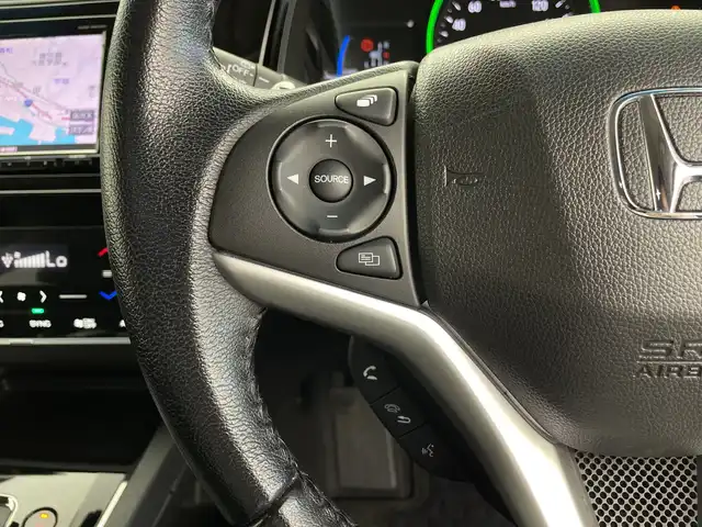 ホンダ シャトル ハイブリッド X ホンダセンシング 鹿児島県 2018(平30)年 6万km ミッドナイトブルービームM 純正ナビ（CD/DVD/BT/フルセグテレビ）/レーダークルーズコントロール/オートライト/ハーフレザーシート/パドルシフト/シートヒーター/ホンダセンシング/バックカメラ/ドラレコ/スマートキー/プッシュスタート/ETC/ステアリングリモコン