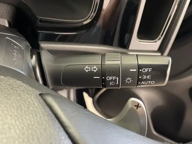 ホンダ シャトル ハイブリッド X ホンダセンシング 鹿児島県 2018(平30)年 6万km ミッドナイトブルービームM 純正ナビ（CD/DVD/BT/フルセグテレビ）/レーダークルーズコントロール/オートライト/ハーフレザーシート/パドルシフト/シートヒーター/ホンダセンシング/バックカメラ/ドラレコ/スマートキー/プッシュスタート/ETC/ステアリングリモコン