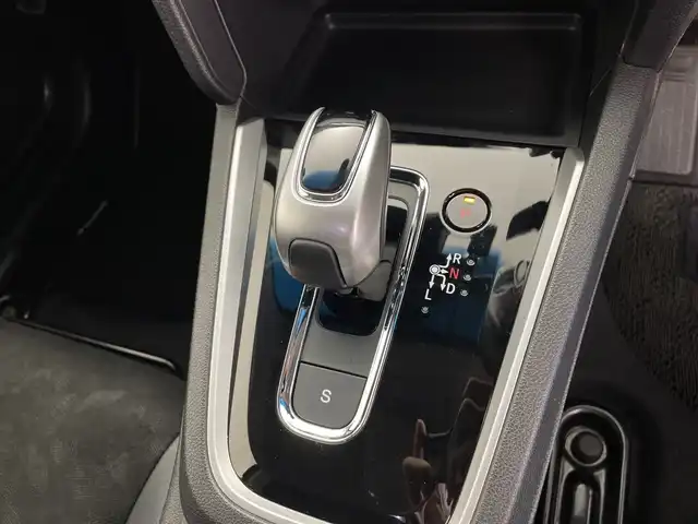 ホンダ シャトル ハイブリッド X ホンダセンシング 鹿児島県 2018(平30)年 6万km ミッドナイトブルービームM 純正ナビ（CD/DVD/BT/フルセグテレビ）/レーダークルーズコントロール/オートライト/ハーフレザーシート/パドルシフト/シートヒーター/ホンダセンシング/バックカメラ/ドラレコ/スマートキー/プッシュスタート/ETC/ステアリングリモコン