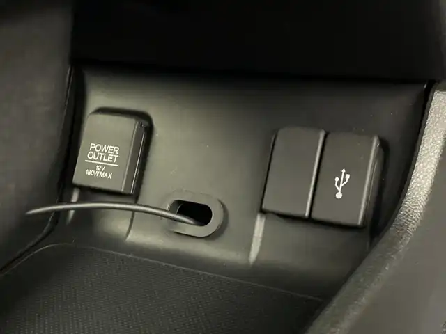 ホンダ シャトル ハイブリッド X ホンダセンシング 鹿児島県 2018(平30)年 6万km ミッドナイトブルービームM 純正ナビ（CD/DVD/BT/フルセグテレビ）/レーダークルーズコントロール/オートライト/ハーフレザーシート/パドルシフト/シートヒーター/ホンダセンシング/バックカメラ/ドラレコ/スマートキー/プッシュスタート/ETC/ステアリングリモコン