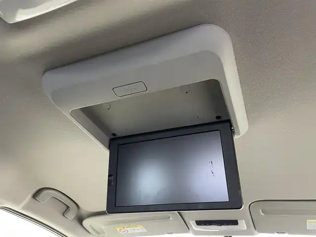 日産 セレナ ハイウェイスター プロパイロットED 埼玉県 2016(平28)年 5.9万km ブリリアントホワイトパール 純正9インチナビ/DTV/CD/DVD/USB/BT/BD/バックカメラ/フリップダウンモニター/両側パワースライドドア/プロパイロット/エマージェンシーブレーキ/レーンキープアシスト/コーナーセンサー/電動格納ミラー/純正16インチアルミホイール/ビルトインETC/プッシュスタート/スマートキー/純正フロアマット