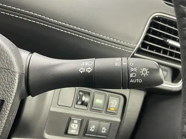 日産 セレナ ハイウェイスター プロパイロットED 埼玉県 2016(平28)年 5.9万km ブリリアントホワイトパール 純正9インチナビ/DTV/CD/DVD/USB/BT/BD/バックカメラ/フリップダウンモニター/両側パワースライドドア/プロパイロット/エマージェンシーブレーキ/レーンキープアシスト/コーナーセンサー/電動格納ミラー/純正16インチアルミホイール/ビルトインETC/プッシュスタート/スマートキー/純正フロアマット