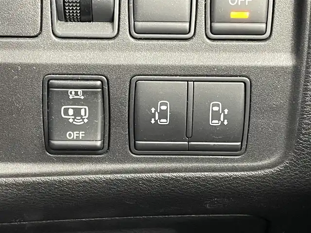 日産 セレナ ハイウェイスター プロパイロットED 埼玉県 2016(平28)年 5.9万km ブリリアントホワイトパール 純正9インチナビ/DTV/CD/DVD/USB/BT/BD/バックカメラ/フリップダウンモニター/両側パワースライドドア/プロパイロット/エマージェンシーブレーキ/レーンキープアシスト/コーナーセンサー/電動格納ミラー/純正16インチアルミホイール/ビルトインETC/プッシュスタート/スマートキー/純正フロアマット