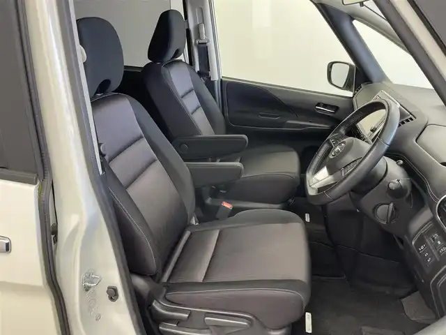 日産 セレナ ハイウェイスター プロパイロットED 埼玉県 2016(平28)年 5.9万km ブリリアントホワイトパール 純正9インチナビ/DTV/CD/DVD/USB/BT/BD/バックカメラ/フリップダウンモニター/両側パワースライドドア/プロパイロット/エマージェンシーブレーキ/レーンキープアシスト/コーナーセンサー/電動格納ミラー/純正16インチアルミホイール/ビルトインETC/プッシュスタート/スマートキー/純正フロアマット