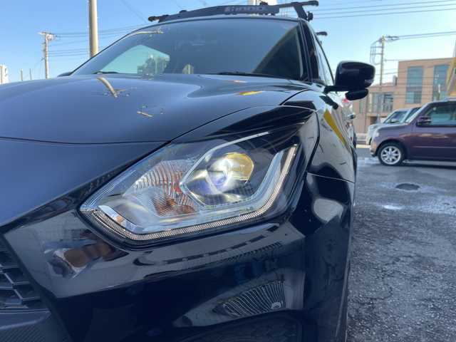 スズキ スイフト スポーツ 神奈川県 2023(令5)年 0.7万km スーパーブラックパール ワンオーナー/社外ナビ/プッシュスタート/スペアキー一本/ビルトインETC/クルーズコントロール/横滑り防止装置/デジタルルームミラー型ドライブレコーダー/前後ドライブレコーダー/運転席シートヒーター/電動格納ミラー/USB端子/LEDライト　フォグライト/社外モニター/Bluetooth接続/本革巻きステアリング