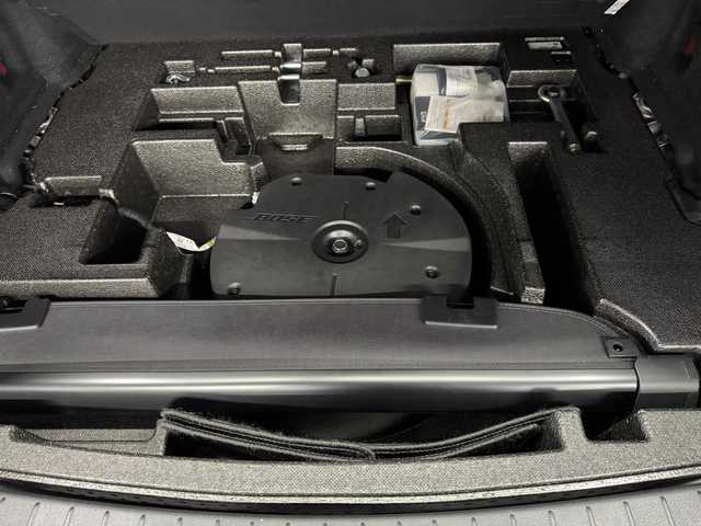 マツダ ＣＸ－６０ XD HV エクスクルーシブスポーツ 三重県 2022(令4)年 6万km マシーングレープレミアムM ディーゼルターボ・マイルドHV/4WD/MTモード付8AT/12.3型ナビ/（AM/FM/USB/HDMI/CarPlay/AndroidAuto/Bluetooth/TV）/360ビュー・モニター/BOSEサウンドシステム（12スピーカー）/ドライブレコーダー前後/ETC/i-ACTIVSENSE/・スマートブレーキサポート/・レーダークルーズコントロール/・クルージング&トラフィックサポート/・ドライバーモニタリング/・レーンキープアシストシステム/・ブラインドスポットモニタリング/・クロストラフィックアラート（前後）/・標識認識/など/装備/・【OP】ドライバー・パーソナライゼーション・システムパッケージ（ドラポジ自動調整機能）/・【OP】パノラマサンルーフ/・ナッパレザーシート/・シートヒーター（D/N/2nd）/・シートベンチレーション（D/N）/・パワーシート（Dメモリー付10way/N10way）/・電動チルト&テレスコステアリング/・ステアリングヒーター/・ヘッドアップディスプレイ/・AC100Vコンセント&USB充電ジャック&ワイヤレス充電/・LEDヘッドライト/・ダウンヒルアシストコントロール/・ハンズフリーパワーリフトゲート/・取/・スマートキーx2/など