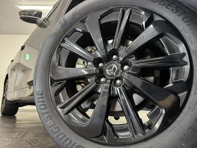 マツダ ＣＸ－６０ XD HV エクスクルーシブスポーツ 三重県 2022(令4)年 6万km マシーングレープレミアムM ディーゼルターボ・マイルドHV/4WD/MTモード付8AT/12.3型ナビ/（AM/FM/USB/HDMI/CarPlay/AndroidAuto/Bluetooth/TV）/360ビュー・モニター/BOSEサウンドシステム（12スピーカー）/ドライブレコーダー前後/ETC/i-ACTIVSENSE/・スマートブレーキサポート/・レーダークルーズコントロール/・クルージング&トラフィックサポート/・ドライバーモニタリング/・レーンキープアシストシステム/・ブラインドスポットモニタリング/・クロストラフィックアラート（前後）/・標識認識/など/装備/・【OP】ドライバー・パーソナライゼーション・システムパッケージ（ドラポジ自動調整機能）/・【OP】パノラマサンルーフ/・ナッパレザーシート/・シートヒーター（D/N/2nd）/・シートベンチレーション（D/N）/・パワーシート（Dメモリー付10way/N10way）/・電動チルト&テレスコステアリング/・ステアリングヒーター/・ヘッドアップディスプレイ/・AC100Vコンセント&USB充電ジャック&ワイヤレス充電/・LEDヘッドライト/・ダウンヒルアシストコントロール/・ハンズフリーパワーリフトゲート/・取/・スマートキーx2/など