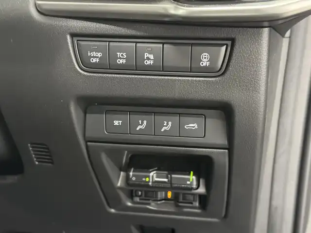 マツダ ＣＸ－６０ XD HV エクスクルーシブスポーツ 三重県 2022(令4)年 6万km マシーングレープレミアムM ディーゼルターボ・マイルドHV/4WD/MTモード付8AT/12.3型ナビ/（AM/FM/USB/HDMI/CarPlay/AndroidAuto/Bluetooth/TV）/360ビュー・モニター/BOSEサウンドシステム（12スピーカー）/ドライブレコーダー前後/ETC/i-ACTIVSENSE/・スマートブレーキサポート/・レーダークルーズコントロール/・クルージング&トラフィックサポート/・ドライバーモニタリング/・レーンキープアシストシステム/・ブラインドスポットモニタリング/・クロストラフィックアラート（前後）/・標識認識/など/装備/・【OP】ドライバー・パーソナライゼーション・システムパッケージ（ドラポジ自動調整機能）/・【OP】パノラマサンルーフ/・ナッパレザーシート/・シートヒーター（D/N/2nd）/・シートベンチレーション（D/N）/・パワーシート（Dメモリー付10way/N10way）/・電動チルト&テレスコステアリング/・ステアリングヒーター/・ヘッドアップディスプレイ/・AC100Vコンセント&USB充電ジャック&ワイヤレス充電/・LEDヘッドライト/・ダウンヒルアシストコントロール/・ハンズフリーパワーリフトゲート/・取/・スマートキーx2/など