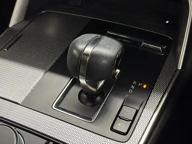 マツダ ＣＸ－６０ XD HV エクスクルーシブスポーツ 三重県 2022(令4)年 6万km マシーングレープレミアムM ディーゼルターボ・マイルドHV/4WD/MTモード付8AT/12.3型ナビ/（AM/FM/USB/HDMI/CarPlay/AndroidAuto/Bluetooth/TV）/360ビュー・モニター/BOSEサウンドシステム（12スピーカー）/ドライブレコーダー前後/ETC/i-ACTIVSENSE/・スマートブレーキサポート/・レーダークルーズコントロール/・クルージング&トラフィックサポート/・ドライバーモニタリング/・レーンキープアシストシステム/・ブラインドスポットモニタリング/・クロストラフィックアラート（前後）/・標識認識/など/装備/・【OP】ドライバー・パーソナライゼーション・システムパッケージ（ドラポジ自動調整機能）/・【OP】パノラマサンルーフ/・ナッパレザーシート/・シートヒーター（D/N/2nd）/・シートベンチレーション（D/N）/・パワーシート（Dメモリー付10way/N10way）/・電動チルト&テレスコステアリング/・ステアリングヒーター/・ヘッドアップディスプレイ/・AC100Vコンセント&USB充電ジャック&ワイヤレス充電/・LEDヘッドライト/・ダウンヒルアシストコントロール/・ハンズフリーパワーリフトゲート/・取/・スマートキーx2/など