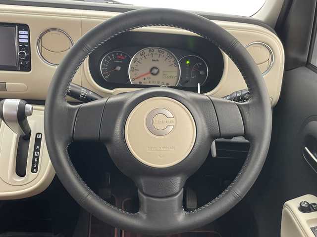 ダイハツ ミラ ココア プラスX スペシャルコーデ 愛知県 2014(平26)年 5.6万km パールホワイトⅢ/ミストブルーマイカメタリック 2トーン 純正ナビ/ルーフレール/ルーフキャリア/バックカメラ/ＥＴＣ/純正フロアマット/アイドリングストップ/ドアバイザー/電動格納ミラー