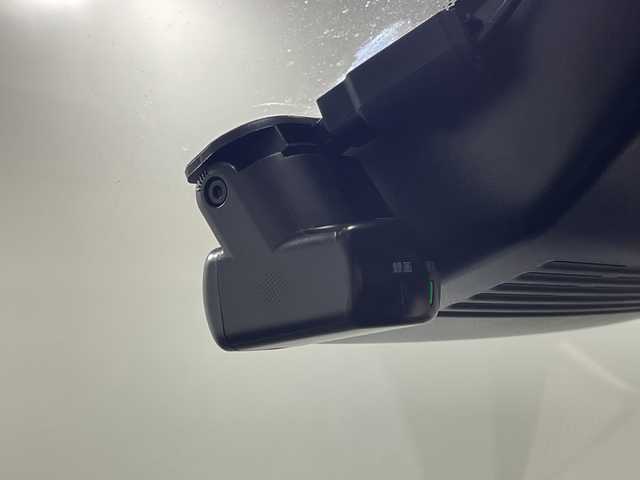 日産 オーラ G 神奈川県 2022(令4)年 0.8万km ピュアホワイトパール 純正9型ナビ/(CD/DVD/SD/USB/BT/フルセグTV)/全周囲カメラ/全方位運転支援システム/インテリジェントルームミラー/半革シート/プッシュスタート/スマートキー/ビルトインETC/LEDオートライト/前後ドライブレコーダー/純正17インチアルミホイール/新車時保証書/取扱説明書/スペアキー