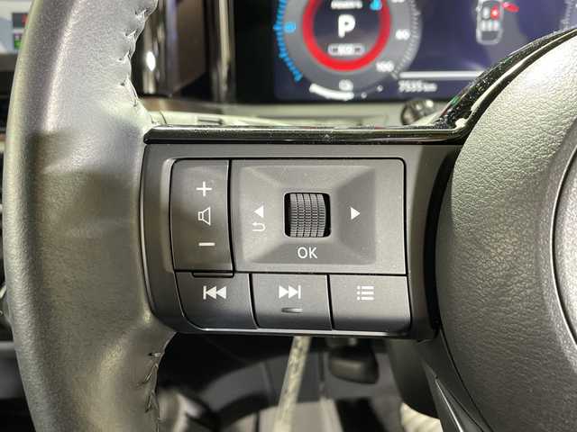 日産 オーラ G 神奈川県 2022(令4)年 0.8万km ピュアホワイトパール 純正9型ナビ/(CD/DVD/SD/USB/BT/フルセグTV)/全周囲カメラ/全方位運転支援システム/インテリジェントルームミラー/半革シート/プッシュスタート/スマートキー/ビルトインETC/LEDオートライト/前後ドライブレコーダー/純正17インチアルミホイール/新車時保証書/取扱説明書/スペアキー