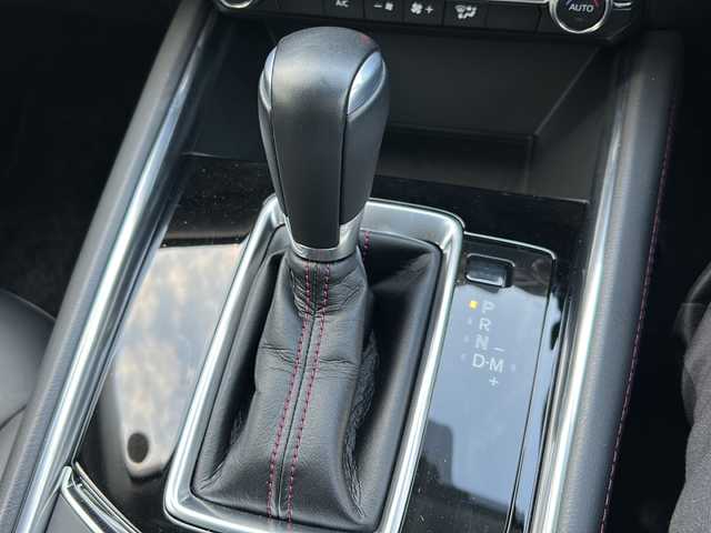 マツダ ＣＸ－５ XD ブラックトーンエディション 岐阜県 2021(令3)年 1万km ジェットブラックマイカ 純正ナビ/フルセグTV/ハーフレザーシート/シートヒーター/アラウンドビューモニター/LEDライト/パワーバックドア/ステアリングヒーター/ヘッドアップディスプレイ/プッシュスタート/パーキングアシスト/ターボ/スマートキー/スペアキー2本/クルーズコントロール追従走行あり/Blue tooth/USB入力端子/ETC/純正ミュージックプレイヤー/純正アルミホイール（19インチ）/ABS/横滑り防止装置/AFS/レーンキープアシスト/盗難防止装置/オートライト/オートマチックハイビーム/エアバッグW/衝突被害軽減システム/カーテンエアバッグ
