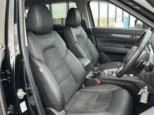 マツダ ＣＸ－５ XD ブラックトーンエディション 岐阜県 2021(令3)年 1万km ジェットブラックマイカ 純正ナビ/フルセグTV/ハーフレザーシート/シートヒーター/アラウンドビューモニター/LEDライト/パワーバックドア/ステアリングヒーター/ヘッドアップディスプレイ/プッシュスタート/パーキングアシスト/ターボ/スマートキー/スペアキー2本/クルーズコントロール追従走行あり/Blue tooth/USB入力端子/ETC/純正ミュージックプレイヤー/純正アルミホイール（19インチ）/ABS/横滑り防止装置/AFS/レーンキープアシスト/盗難防止装置/オートライト/オートマチックハイビーム/エアバッグW/衝突被害軽減システム/カーテンエアバッグ