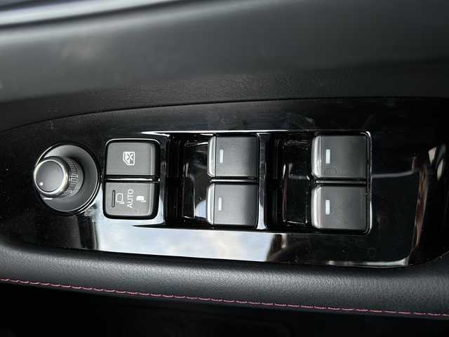 マツダ ＣＸ－５ XD ブラックトーンエディション 岐阜県 2021(令3)年 1万km ジェットブラックマイカ 純正ナビ/フルセグTV/ハーフレザーシート/シートヒーター/アラウンドビューモニター/LEDライト/パワーバックドア/ステアリングヒーター/ヘッドアップディスプレイ/プッシュスタート/パーキングアシスト/ターボ/スマートキー/スペアキー2本/クルーズコントロール追従走行あり/Blue tooth/USB入力端子/ETC/純正ミュージックプレイヤー/純正アルミホイール（19インチ）/ABS/横滑り防止装置/AFS/レーンキープアシスト/盗難防止装置/オートライト/オートマチックハイビーム/エアバッグW/衝突被害軽減システム/カーテンエアバッグ
