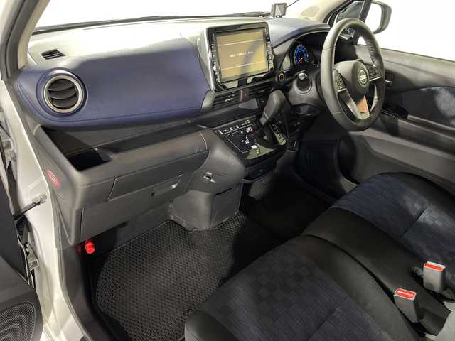 日産 デイズ HWS G ターボ プロパイロットED 神奈川県 2019(令1)年 2万km ホワイトパール 純正9インチメモリーナビ/　(CD/DVD/BT/MSV/USB/TV)/アラウンドビューモニター/バックカメラ/純正15インチAW/純正ドライブレコーダー/プロパイロット/ヘッドライトレベライザー/フォグランプ/電動パーキングブレーキ/スマートキー/リアコーナーセンサー/ETC/取扱説明書/保証書