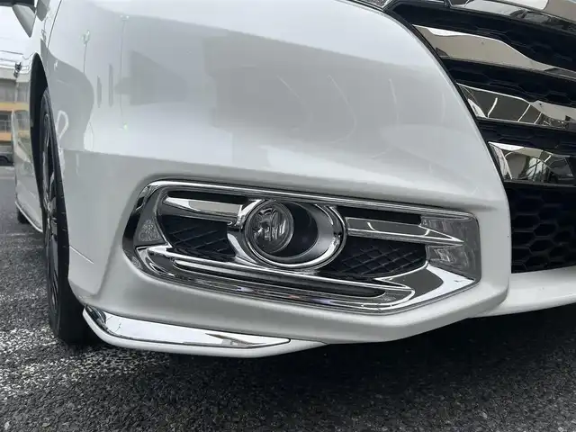ホンダ オデッセイ アブソルート・EXホンダセンジング 大阪府 2016(平28)年 2.4万km パール DVDナビ/バックカメラ/ウィンカーミラー/クルーズコントロール/プッシュスタート/両側パワースライドドア/ETC