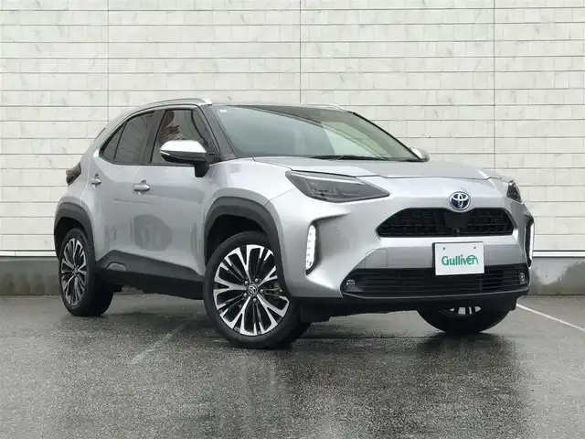 トヨタ ヤリスクロス ハイブリッド Z 富山県 2020(令2)年 5万km シルバーメタリック 純正ディスプレイオーディオ/フルセグTV/バックカメラ/プリクラッシュセーフティ/レーンキープアシスト/クリアランスソナー/ブラインドスポットモニター/レーダークルーズコントロール/ヘッドアップディスプレイ/ハーフレザーシート/シートヒーター/パワーシート/プッシュスタート/スマートキー/スペアキー1本/ETC2.0