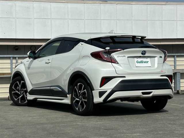 トヨタ Ｃ－ＨＲ G 静岡県 2018(平30)年 6.5万km ホワイトパールクリスタルシャイン モデリスタフルエアロ/トヨタセーフティセンス/純正ＳＤナビ/フルセグＴＶ/ＤＶＤ再生/ＢＴオーディオ/ビルトインＥＴＣ/ドラレコ/バックカメラ/ハーフレザーシート/シートヒーター/D席パワーシート/前後コーナーセンサー/追従機能付クルコン/LEDヘッドライト/オートライト/オートハイビーム/スペアキーあり/純正１８ＡＷ