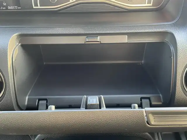 ホンダ Ｎ ＢＯＸ カスタム G L ホンダセンシング 福岡県 2018(平30)年 6.1万km クリスタルブラックパール ・純正ナビ/(CD/DVD/フルセグ//Bluetooth/AM/FM/iPod/SD/USB)/・バックカメラ/・社外ドライブレコーダー（前後）/・純正ビルドインETC/・横滑り防止装置/・レーンキープアシスト/・衝突被害軽減システム/・LEDヘッドライト/・フォグランプ/・追従走行可クルーズコントロール/・片側パワースライドドア/・ステアリングスイッチ/・純正ドアバイザー/・純正サンバイザー/・スマートキー